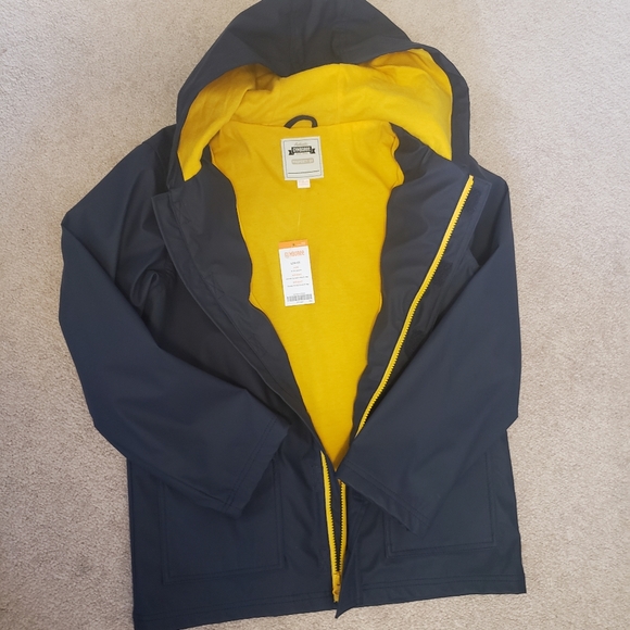 Jacket Brand new with Tags Boys 10-12 - Picture 2 of 2